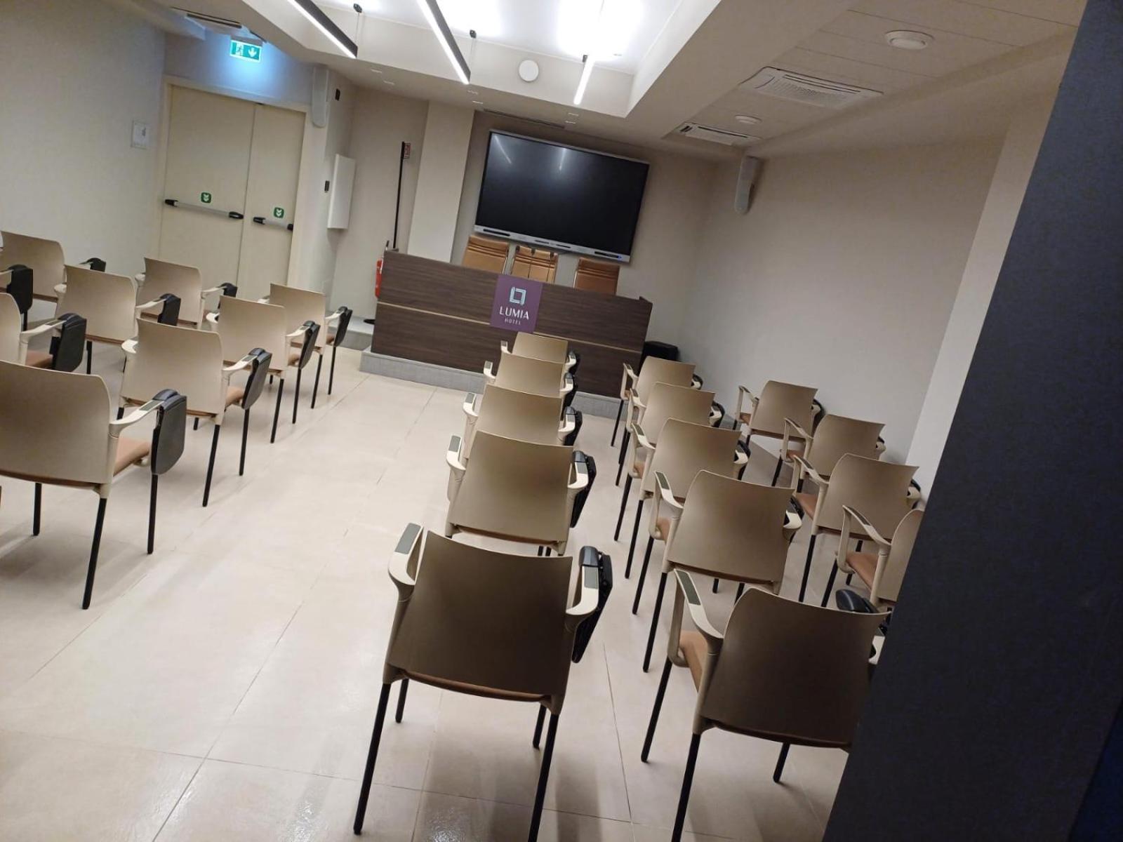 Lumia Hotel แตร์โมลิ ภายนอก รูปภาพ